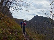 11 Sul sentiero 153 da Capo Foppa al Passo Baciamorti